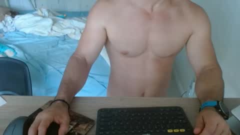 Snapshot of mitcheli chatting on 10/09/25, 02:15 Onlyfans online show from 10/09/25, 02:15