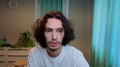 MitchelKurse online show from 06/15/26, 02:30