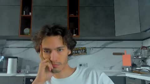 MitchelKurse online show from 07/22/26, 01:36