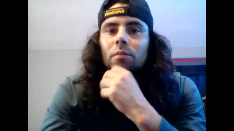 Snapshot of mitchelllane999 chatting on 12/15/25, 05:17 wassi2kezzy online show from 12/15/25, 05:17