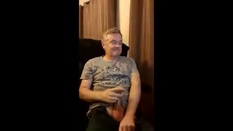 Snapshot of mitchoxxford chatting on 03/05/26, 12:12 mitchoxxford online show from 03/05/26, 12:12