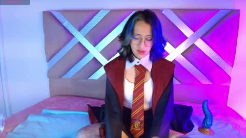 mitsuri_nyx online show from 05/11/26, 12:11