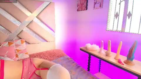 mitsuri_nyx online show from 06/17/26, 12:07
