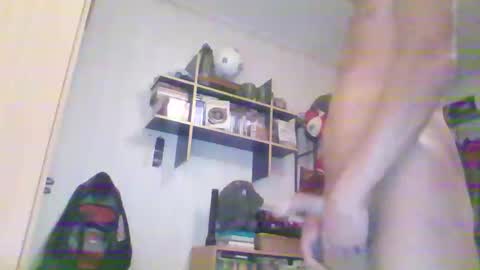 Snapshot of mitta93 chatting on 09/21/25, 11:39 mitta93 online show from 09/21/25, 11:39