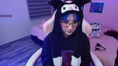 Snapshot of miwaviolet chatting on 04/20/26, 10:55 Miwa Violet online show from 04/20/26, 10:55