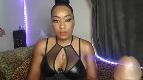 Precious online show from 10/23/25, 06:39