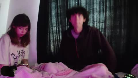 Snapshot of mixipeach chatting on 01/19/26, 12:42 Naomi and Nekorii online show from 01/19/26, 12:42