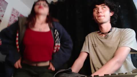 Snapshot of mixipeach chatting on 01/31/26, 11:25 Naomi and Nekorii online show from 01/31/26, 11:25