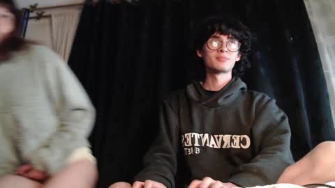 Snapshot of mixipeach chatting on 02/09/26, 03:43 Naomi and Nekorii online show from 02/09/26, 03:43