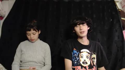 Snapshot of mixipeach chatting on 03/07/26, 05:37 Naomi and Nekorii online show from 03/07/26, 05:37