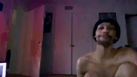 Snapshot of mixxychocolate chatting on 02/07/25, 11:55 Deanthony online show from 02/07/25, 11:55