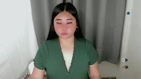 Snapshot of miya_licious chatting on 10/29/25, 04:20 cassie marie online show from 10/29/25, 04:20