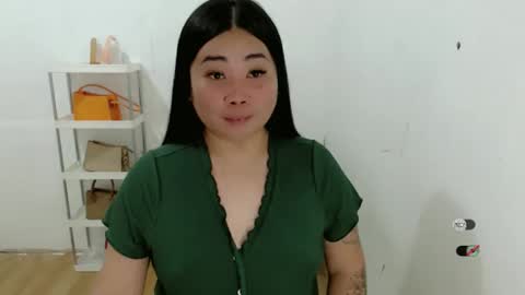 Snapshot of miya_licious chatting on 11/26/25, 08:04 cassie marie online show from 11/26/25, 08:04