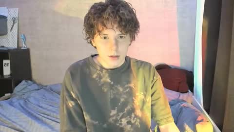 Snapshot of miya_meow_miku chatting on 01/16/26, 01:37 MeowMiku online show from 01/16/26, 01:37