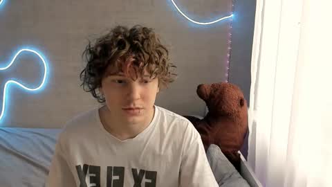 Snapshot of miya_meow_miku chatting on 02/09/26, 09:02 MeowMiku online show from 02/09/26, 09:02