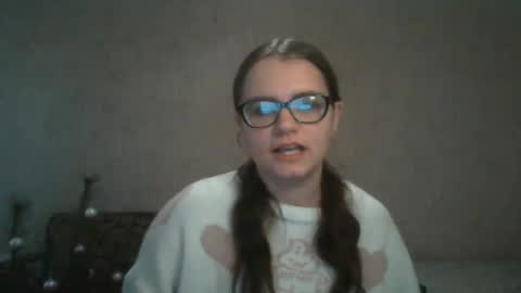 Milana online show from 02/12/25, 01:27