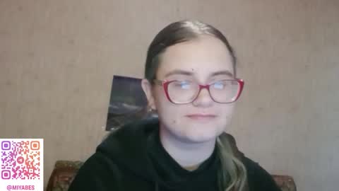 Milana online show from 09/28/25, 05:46