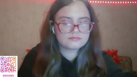 Milana online show from 11/12/25, 03:18