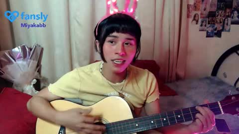 Snapshot of miyakabebe chatting on 03/27/26, 08:20 Miyakabebe online show from 03/27/26, 08:20