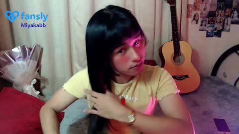 Snapshot of miyakabebe chatting on 03/27/26, 08:26 Miyakabebe online show from 03/27/26, 08:26