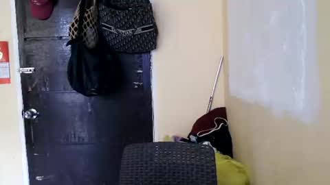 Cutiepie online show from 04/17/26, 03:09