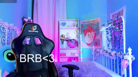 Snapshot of mizukinoyoru chatting on 02/26/25, 03:32 Mizuki online show from 02/26/25, 03:32