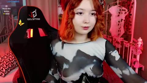 Snapshot of mizukinoyoru chatting on 03/09/25, 05:55 Mizuki online show from 03/09/25, 05:55