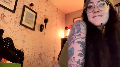 Snapshot of mjr93 chatting on 01/19/25, 12:06 Ebony Ivory online show from 01/19/25, 12:06