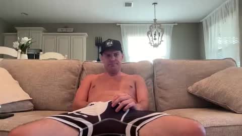 Snapshot of mkopa4 chatting on 03/05/26, 09:11 Mike online show from 03/05/26, 09:11