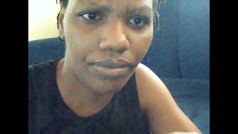 Snapshot of mlle_kali chatting on 09/16/25, 02:07 Mlle Kali online show from 09/16/25, 02:07