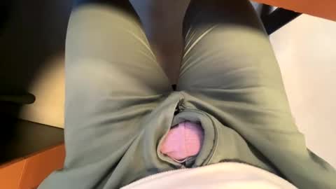 Snapshot of mmaestro42 chatting on 02/18/26, 09:05 mmaestro42 online show from 02/18/26, 09:05