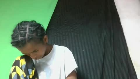 mmerela online show from 03/10/26, 06:40