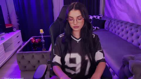 Jessie online show from 11/15/25, 12:19