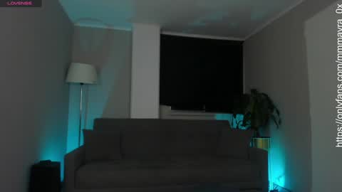 Snapshot of mmmayra_0x chatting on 12/23/24, 11:28 MAYRA online show from 12/23/24, 11:28