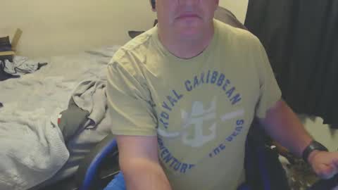 Snapshot of mmmthatsfunnn chatting on 01/06/25, 01:20 mmmthatsfunnn online show from 01/06/25, 01:20