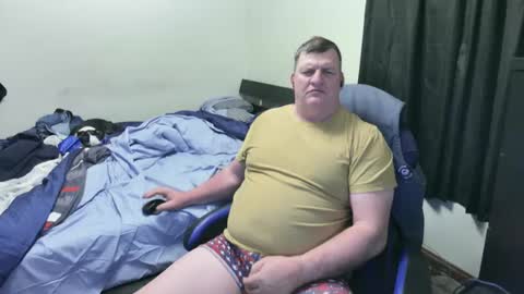 Snapshot of mmmthatsfunnn chatting on 03/07/25, 02:36 mmmthatsfunnn online show from 03/07/25, 02:36