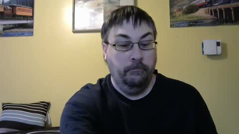 Snapshot of mmr45 chatting on 01/04/25, 06:19 mmr45 online show from 01/04/25, 06:19