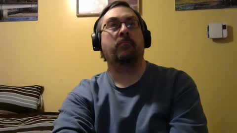 Snapshot of mmr45 chatting on 01/06/25, 04:26 mmr45 online show from 01/06/25, 04:26