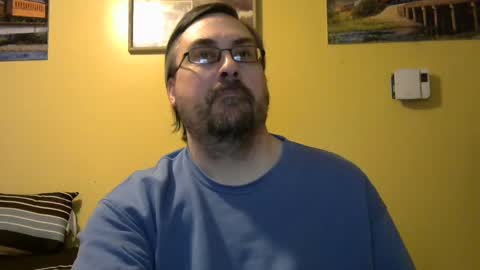 Snapshot of mmr45 chatting on 01/10/25, 05:15 mmr45 online show from 01/10/25, 05:15