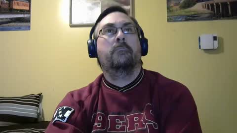 Snapshot of mmr45 chatting on 01/13/25, 04:28 mmr45 online show from 01/13/25, 04:28