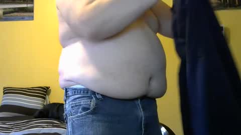 Snapshot of mmr45 chatting on 01/17/25, 11:07 mmr45 online show from 01/17/25, 11:07