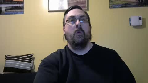 Snapshot of mmr45 chatting on 01/21/25, 05:05 mmr45 online show from 01/21/25, 05:05