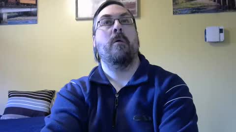 Snapshot of mmr45 chatting on 01/27/25, 06:31 mmr45 online show from 01/27/25, 06:31