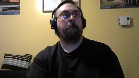 Snapshot of mmr45 chatting on 02/04/25, 05:10 mmr45 online show from 02/04/25, 05:10