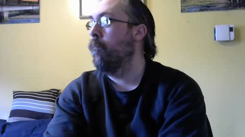 Snapshot of mmr45 chatting on 02/04/25, 06:06 mmr45 online show from 02/04/25, 06:06