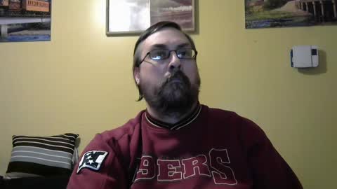 Snapshot of mmr45 chatting on 02/05/25, 05:20 mmr45 online show from 02/05/25, 05:20