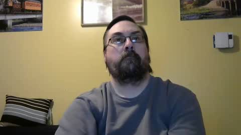 Snapshot of mmr45 chatting on 02/06/25, 07:02 mmr45 online show from 02/06/25, 07:02