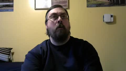 Snapshot of mmr45 chatting on 02/11/25, 12:49 mmr45 online show from 02/11/25, 12:49