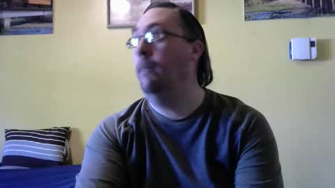 Snapshot of mmr45 chatting on 03/01/25, 05:49 mmr45 online show from 03/01/25, 05:49