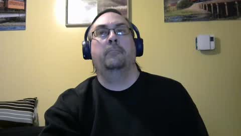 Snapshot of mmr45 chatting on 03/03/25, 04:47 mmr45 online show from 03/03/25, 04:47